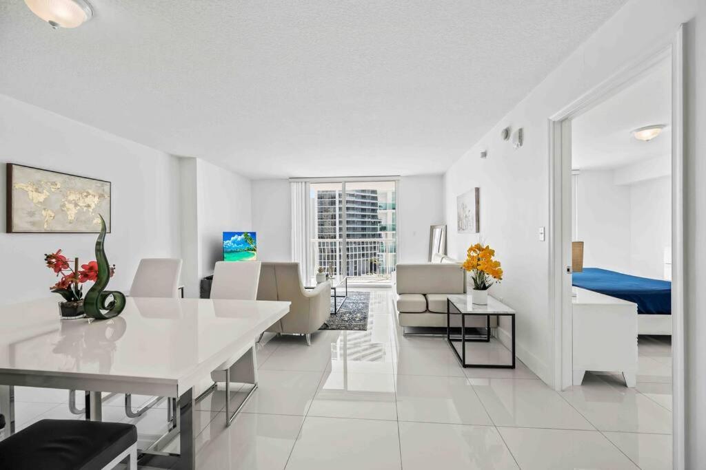 Luxurious 1 Bed Apartment In Brickell • Ocean View Miami Exterior foto