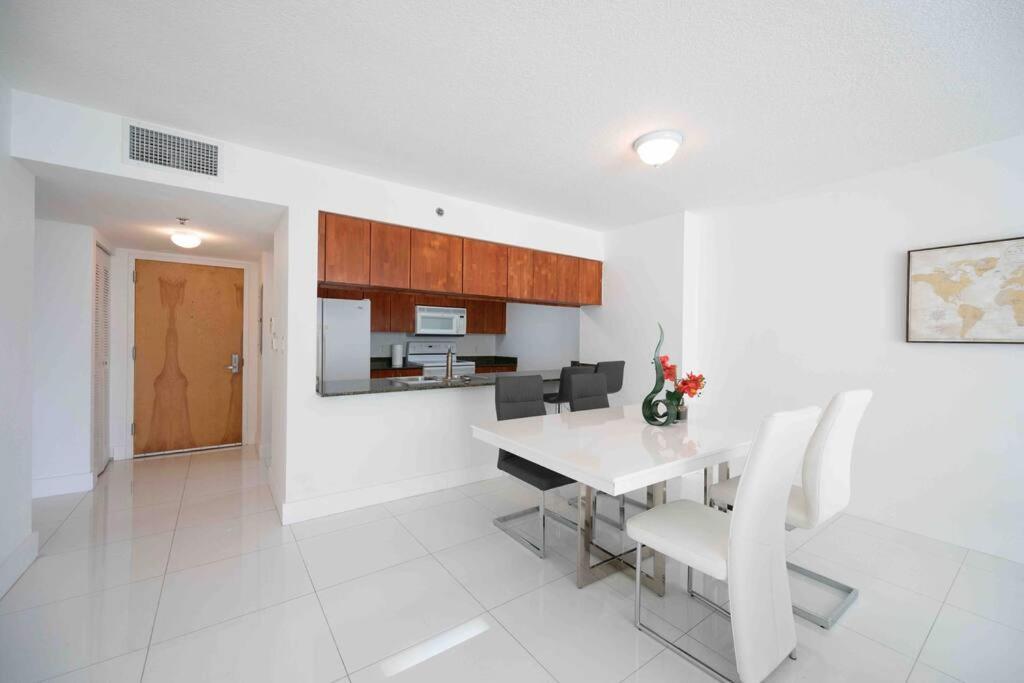 Luxurious 1 Bed Apartment In Brickell • Ocean View Miami Exterior foto