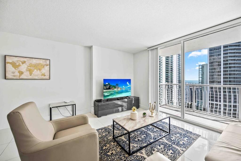 Luxurious 1 Bed Apartment In Brickell • Ocean View Miami Exterior foto