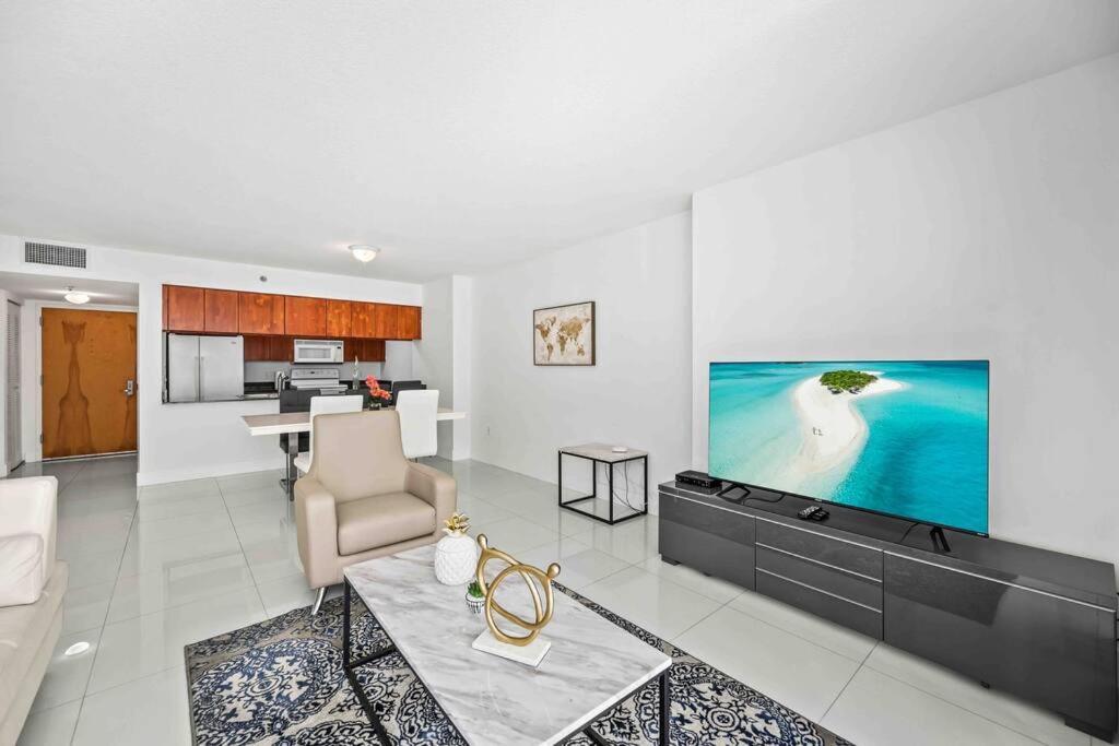 Luxurious 1 Bed Apartment In Brickell • Ocean View Miami Exterior foto